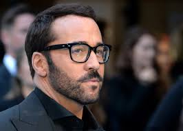 From ‘Entourage’ on the Large Display: Jeremy Piven’s Route to Stardom post thumbnail image
