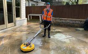 Commercial Pressure Washing Services in Atlanta: Enhancing Your Business’s Image post thumbnail image