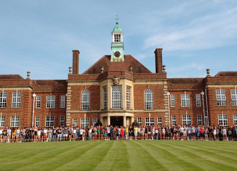 Private School Prestige: Oxford Academy’s Commitment post thumbnail image