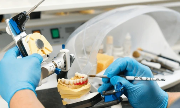 Revolutionizing Prosthetics: The Role of Dental Labs in Advancing Dentistry post thumbnail image